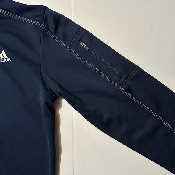 Adidas 1/4 Zip Long Sleeve, Medium - Picture 5 of 7